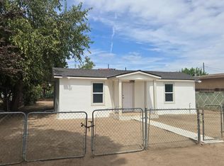 7900 Alden St, Lamont, CA 93241