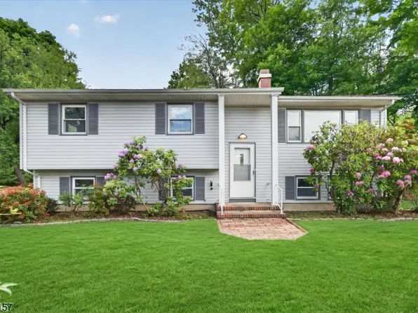 401 Canistear Rd, Vernon Twp., NJ 07460