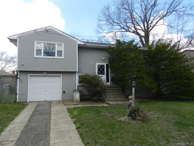 63 Monroe Avenue, Massapequa, NY, 11758