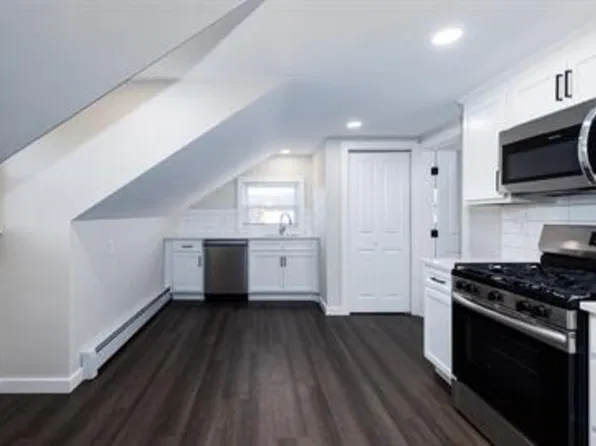 28 Aircraft Rd #J, Southington, CT 06489