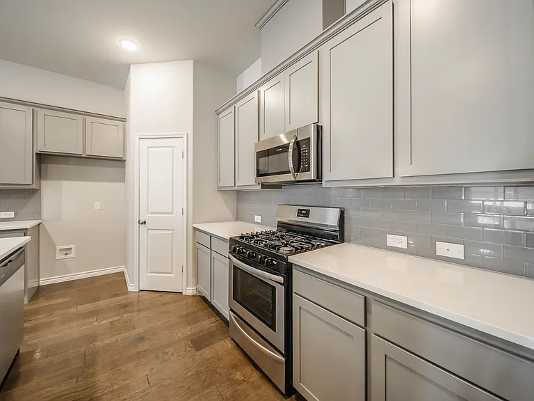 3716 Peach Blossom Rd — Photo 11