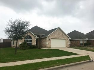1905 Highmeadow St, Glenn Heights, TX 75154