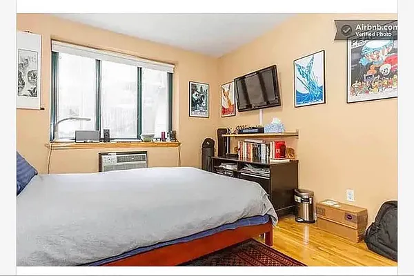 Rented by Lion Funding LLC | media 17