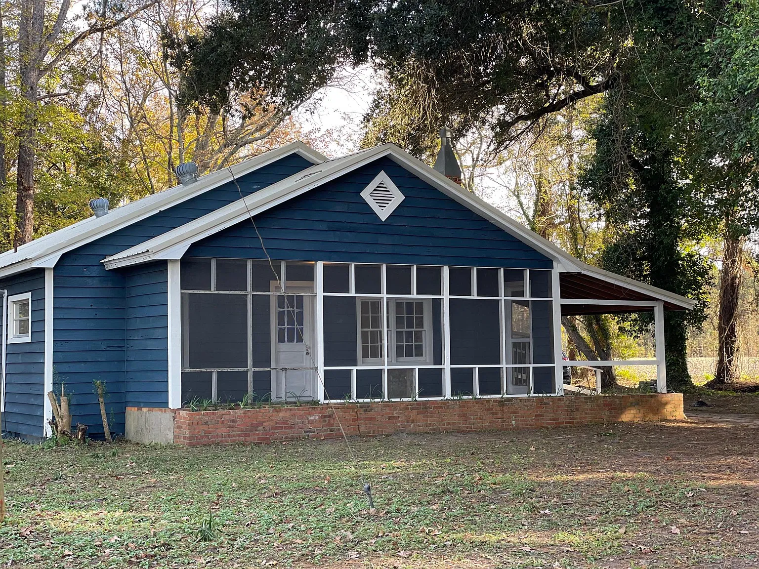 223 Shackletown Rd — Photo 1