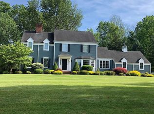 4 Hartpence Ct, Flemington, NJ 08822