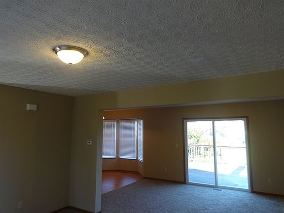 4th image of 5756 Oyster Bay Way