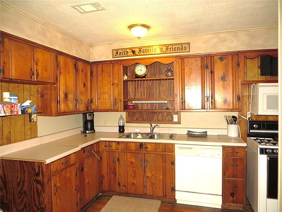 5th image of 1214 Buck Creek Dr