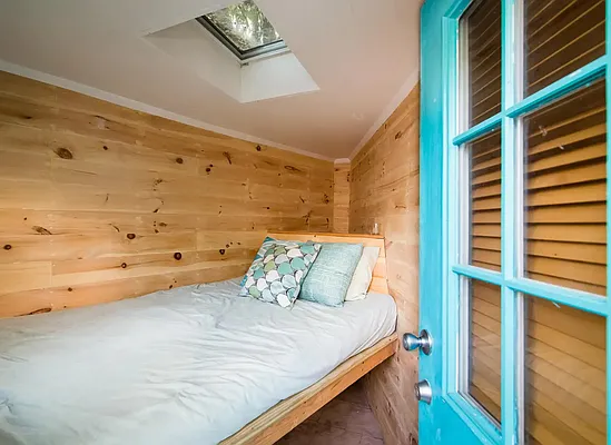 Rented by Corcoran | media 2