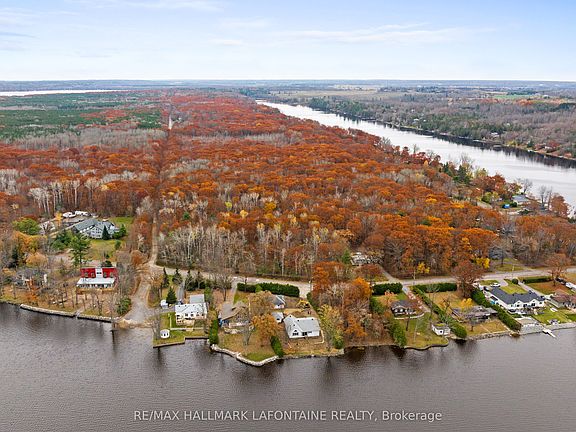 4th image of 881 Bayview Dr
