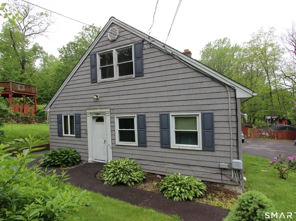 24 Brook St, Seymour, CT 06483