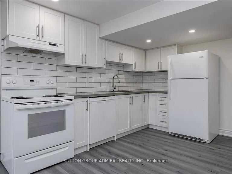 104 Marsellus Dr — Photo 7