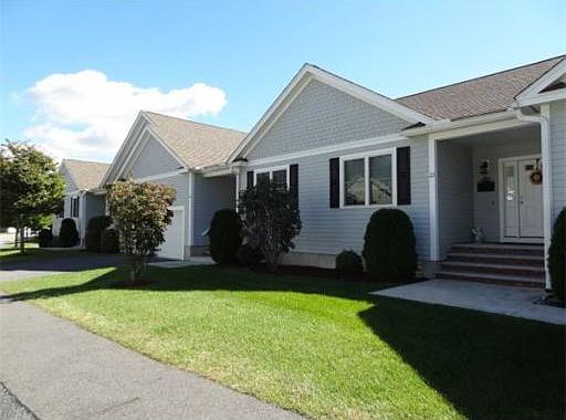 1st image of 20 Russell Farm Dr