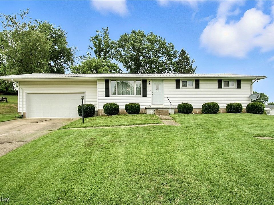 1st image of 125 Sherwood Dr