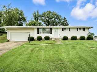 125 Sherwood Dr, Zanesville, OH 43701