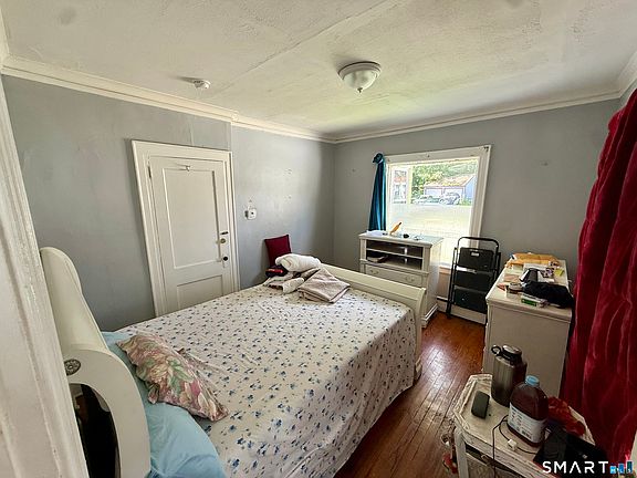5th image of 166-168 Middlefield Street