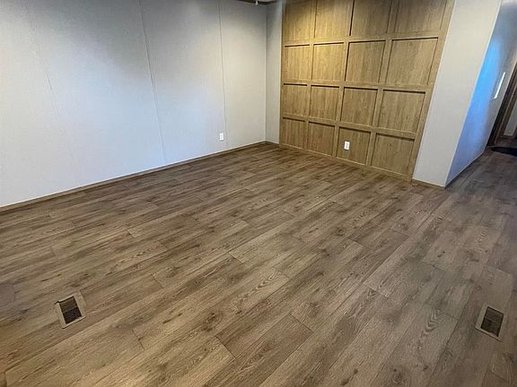 4th image of 10403 Twin Ponds Dr