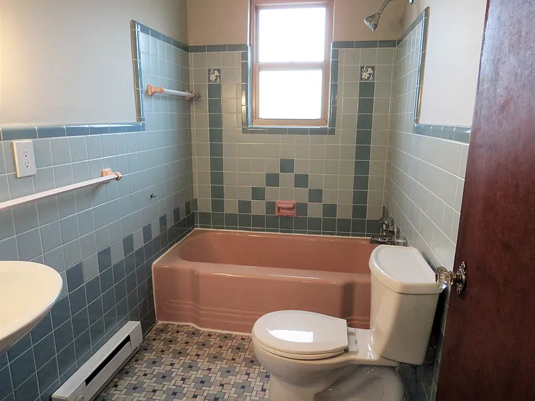 Cincinnati Premier Living* — Photo 184