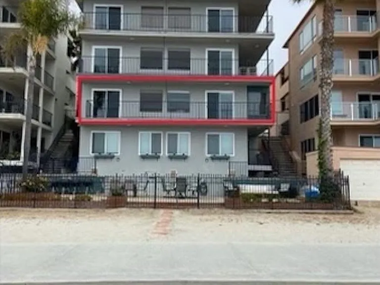 3810 Riviera Dr #2 — Photo 16