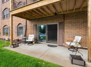 1350 Kimberly Ridge Rd APT 114, Bettendorf, IA 52722