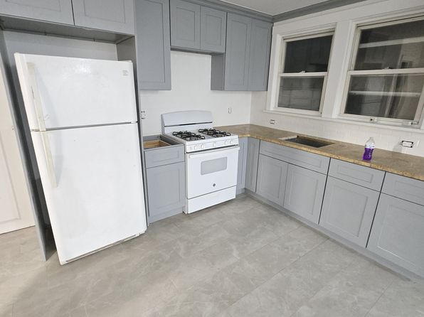 15 Eastview Ave FLOOR 2