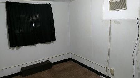 4th image of 1626 B St APT C
