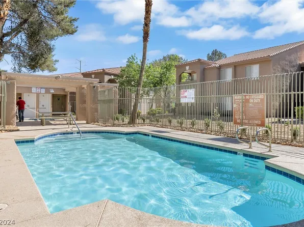 7620 Secret Shore Dr Unit 206, Las Vegas, NV 89128