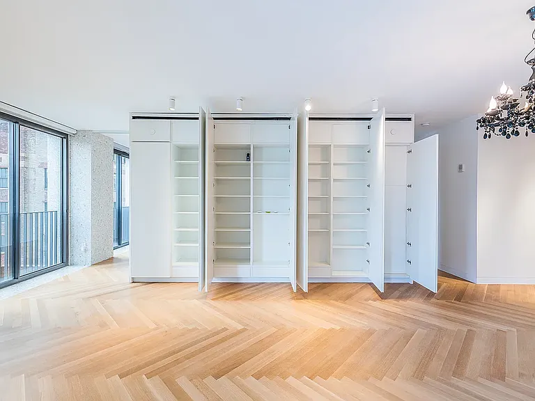 16 W 40th St #18D — Photo 8