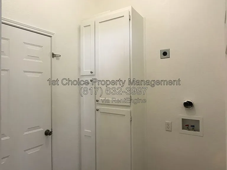 13213 Fencerow Rd — Photo 22