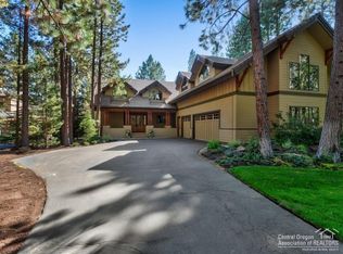 19381 Soda Springs Dr, Bend, OR 97702