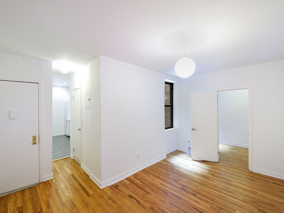 1st image of 240 W 15th St APT 3