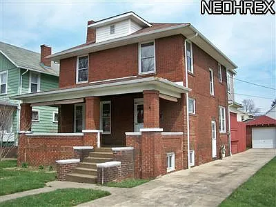 713 N Dawson St photo 1