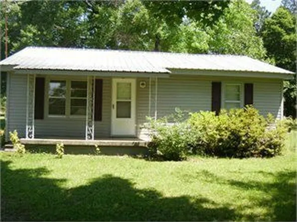 1115 Houston Thompson Rd, Starkville, MS 39759