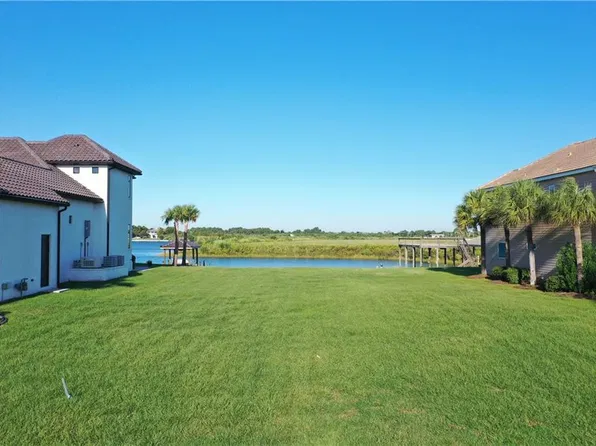 S Marina Villa Dr, Slidell, LA 70461