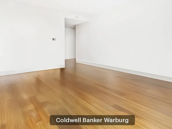 250 East 53rd Street image 4 of 20