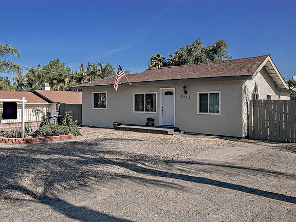 2nd image of 2915 S Santa Fe Ave