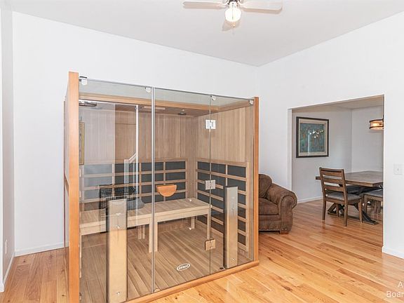 4th image of 3053 Wildwood Ct