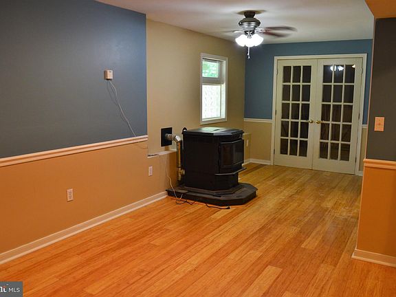 5th image of 7314 Washington Dr