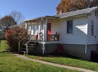 4 Brickyard Dr, Asheville, NC 28806