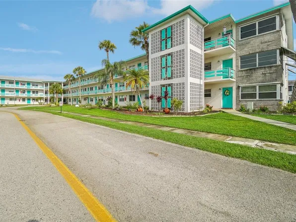 1900 59th Ave N APT 219, Saint Petersburg, FL 33714