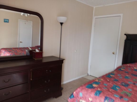 3rd image of 107 W Mars Ln APT 3