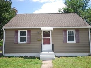 211 Breckwood Blvd, Springfield, MA 01109