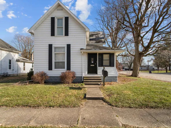 803 N Main St, Tipton, IN 46072