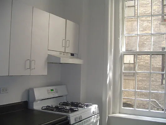 Rented by Sotheby's International Realty | media 5