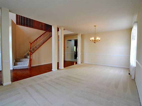 3rd image of 1153 Abbington Dr