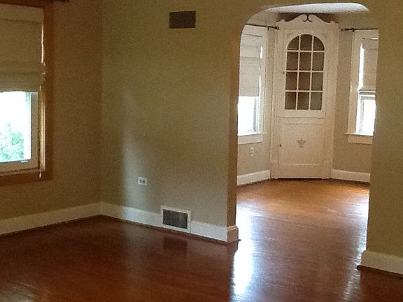 3rd image of 1148 W Highland Ave