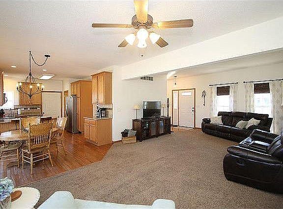 2nd image of 145 Falcon Dr