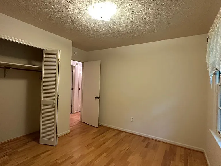 375 Segrest Cir — Photo 22