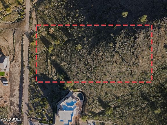 4th image of 2524 S EL PARADISO Lane #-