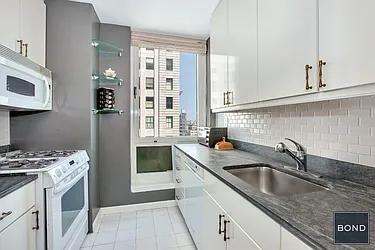 Rented by Bond New York