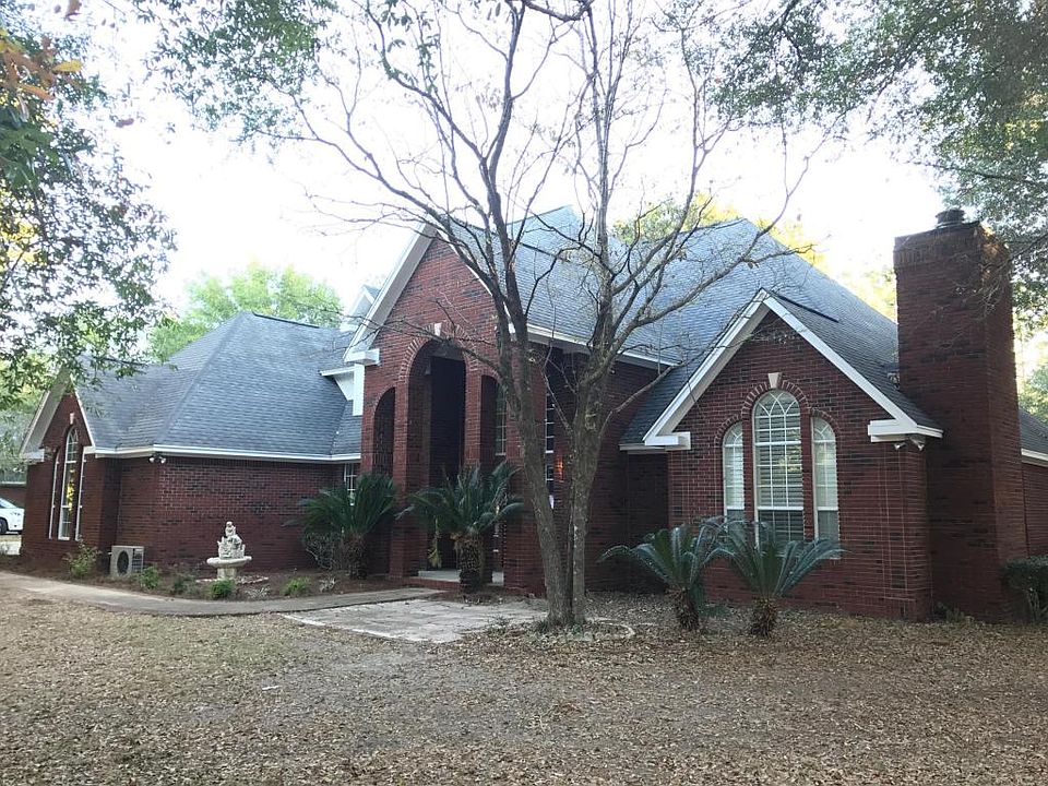 1st image of 103 Old South Dr
